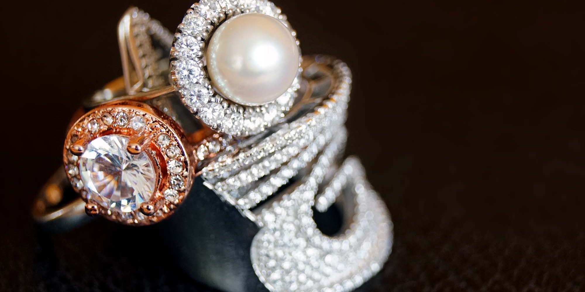Diamond and pearl ring